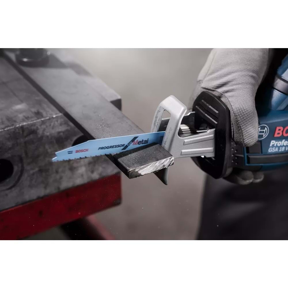 BOSCH S 123XF TİLKİ KUYRUK UÇ KISA
