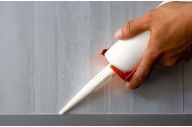 Silikon Nasıl Çekilir? Taşırmadan Temiz ve Pratik Uygulama Yöntemleri