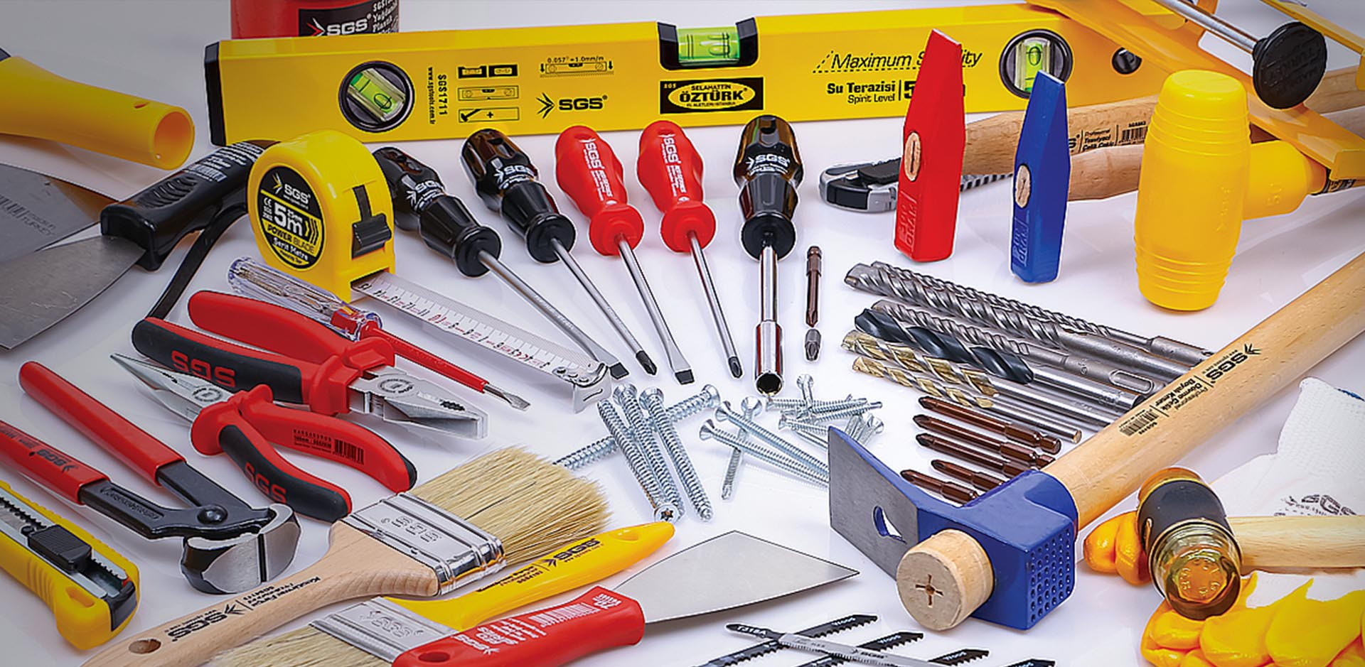 Evde Küçük Tamiratlar İçin Gerekli Temel El Aletleri (2026 Rehberi)